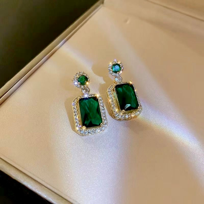 Green Luxurious Rectangle Zircon Jewel Set
