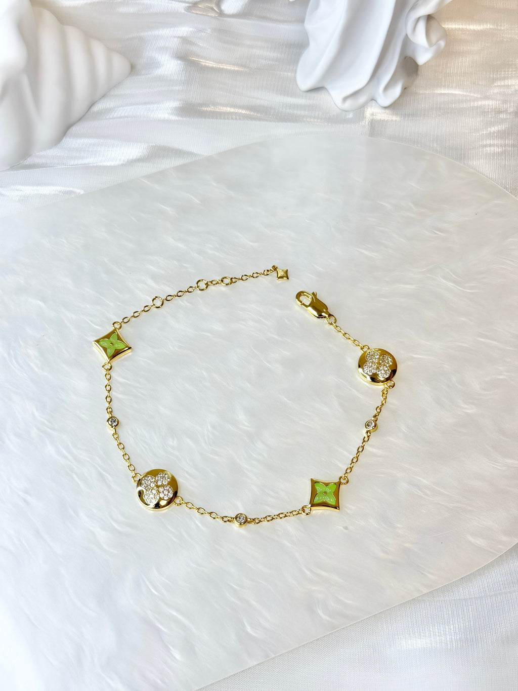 Green and Gold Rhombus Clover Cubic Zircon Bracelet