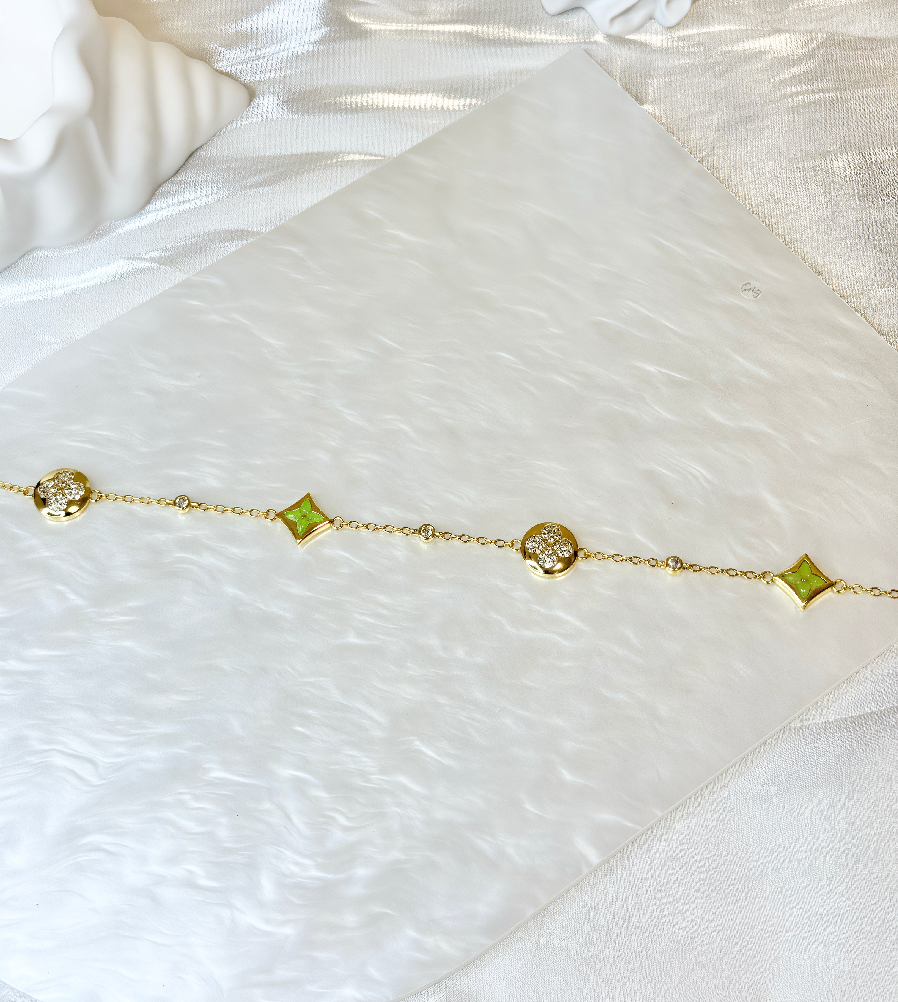 Green and Gold Rhombus Clover Cubic Zircon Bracelet