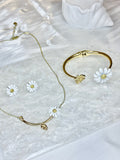 White Chamomile Jewel Set