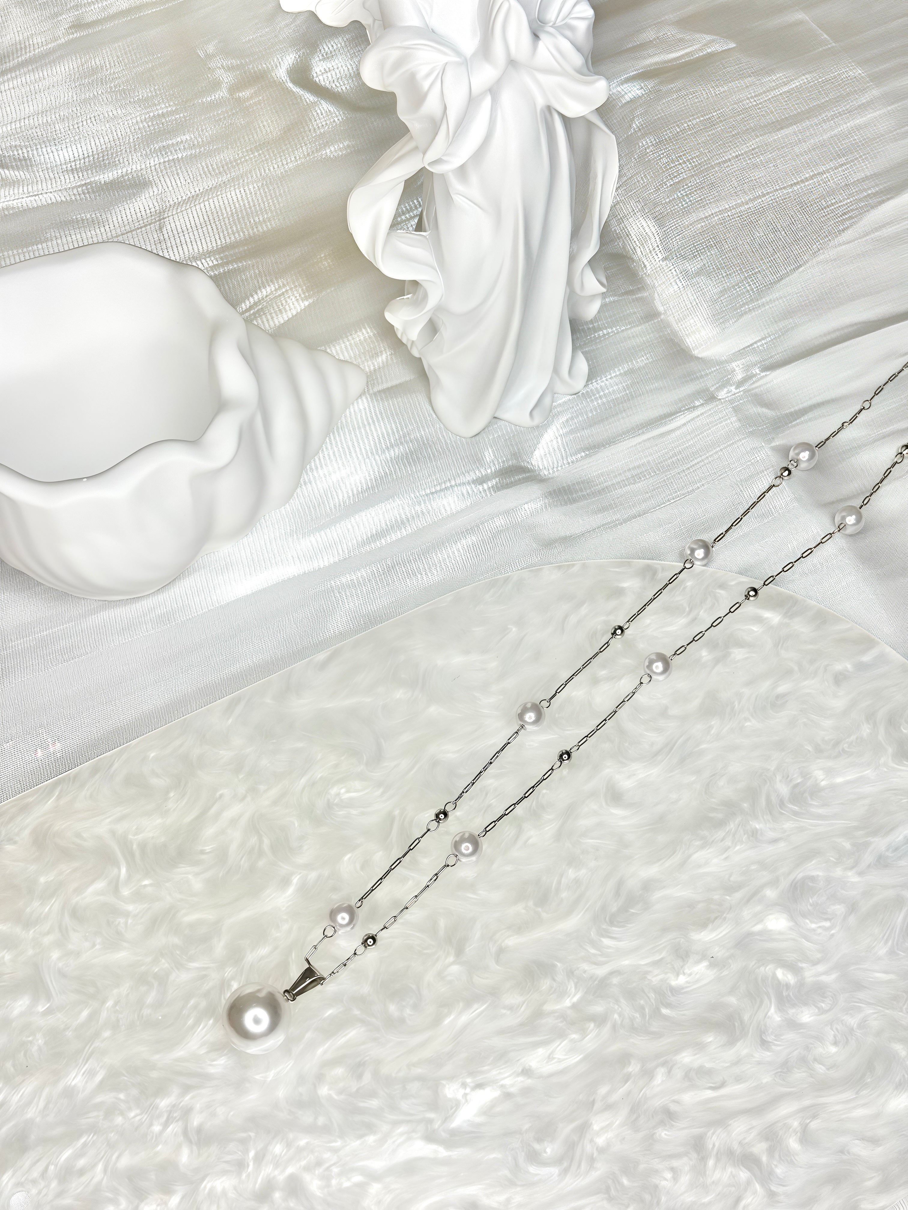 Starry Night White Pearl Chain Necklace