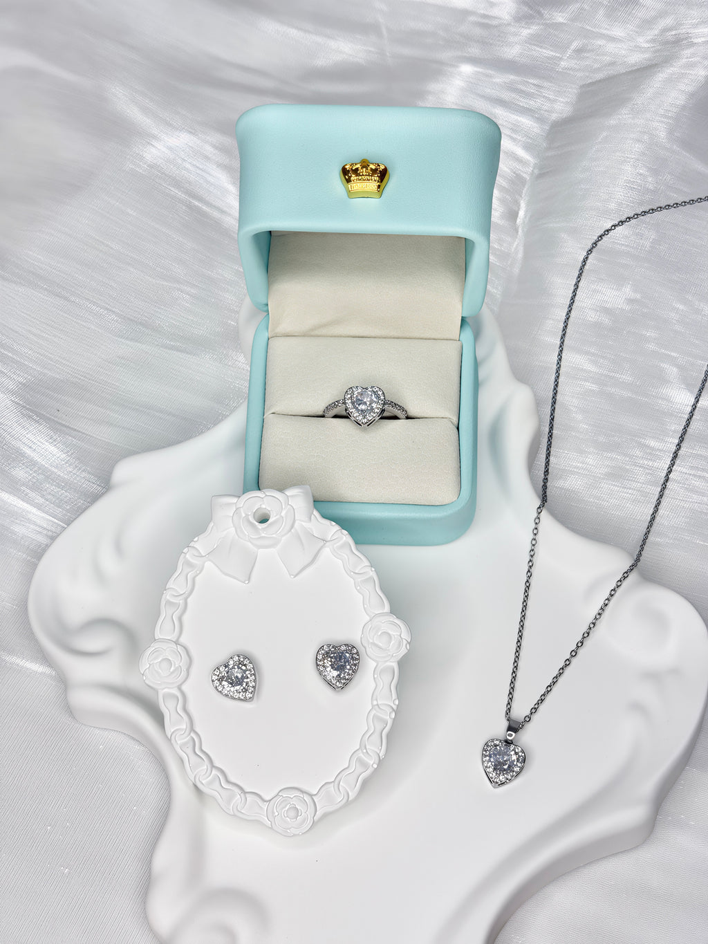Heart Shape Shiny Jewel Set