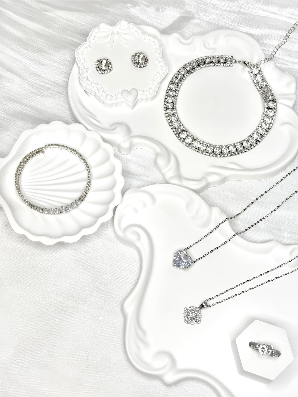White Shiny Jewel Set