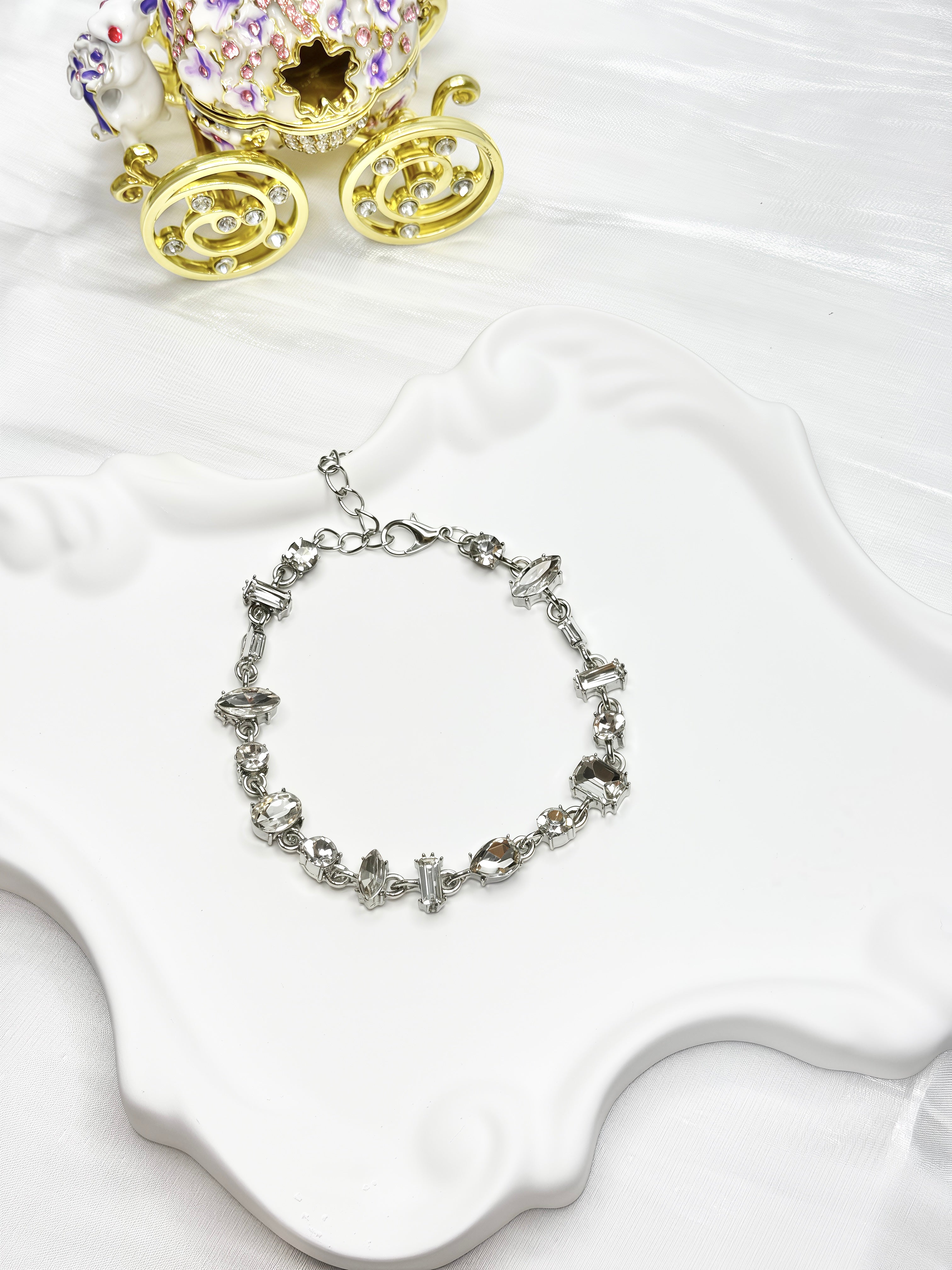 Shiny Cubic Zirconia Bracelet